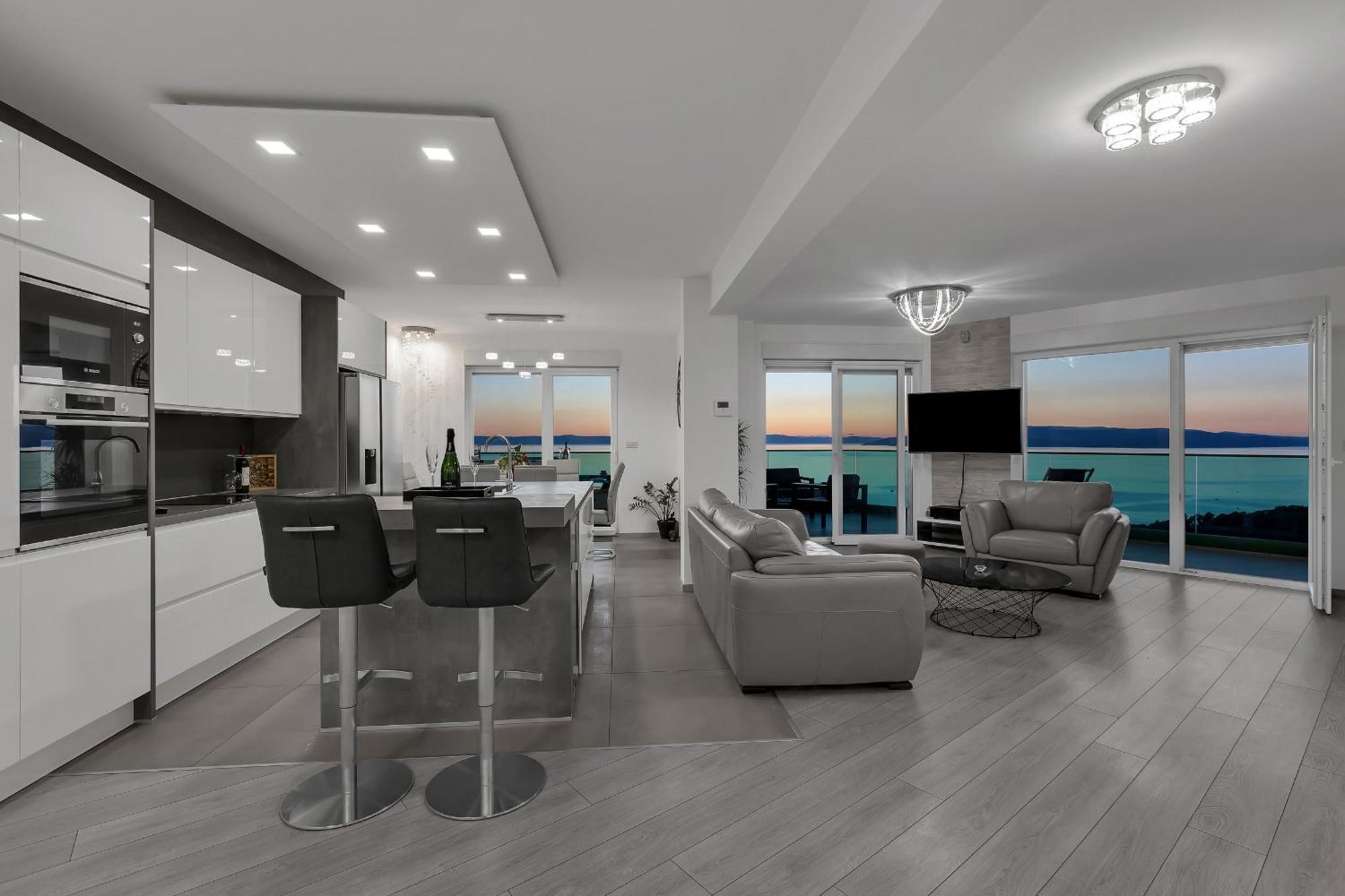 Exclusive Penthouse Big Blue With Private Jacuzzi Apartment Makarska Exterior photo