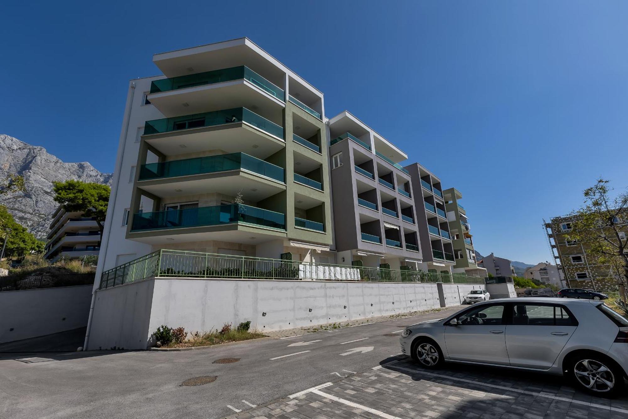 Exclusive Penthouse Big Blue With Private Jacuzzi Apartment Makarska Exterior photo